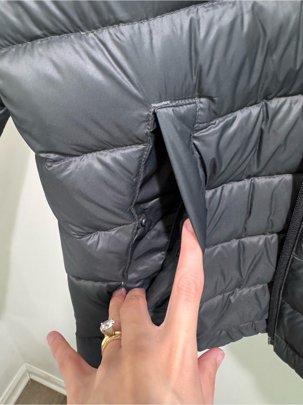 Lands’ End Men’s Wanderweight Packable Down Jacket Black Small 34-36 Lightweight - Picture 10 of 13